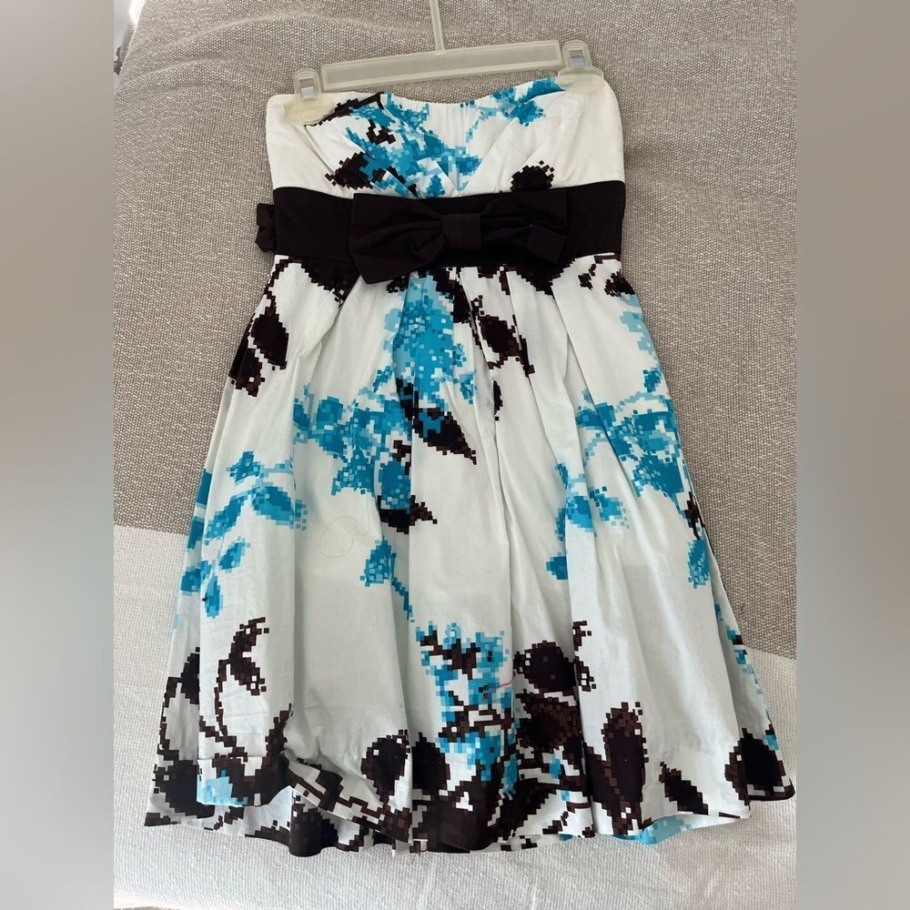 Pixelated White / Brown / Blue Strapless Dress